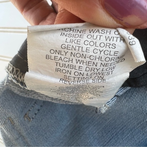 Artisan Crafted stretch Jean shorts Size 14 - Picture 6 of 10